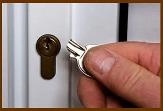 Jacksonville Master Locksmith Jacksonville, FL 904-572-3250 - 14-broken-key